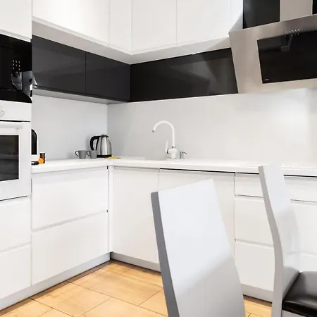 Prestige Apartaments 79
