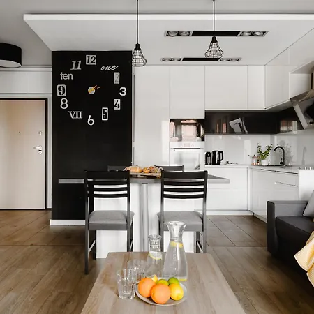 Prestige 79 * Вроцлав