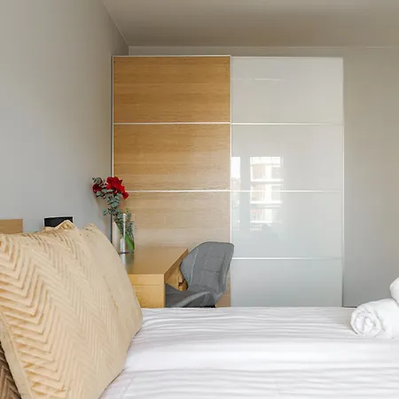 Prestige 79 Апартаменты *