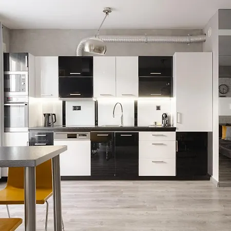 Prestige 79 Apartament