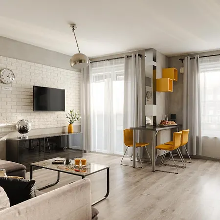 Prestige 79 Апартаменты *