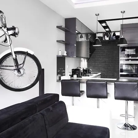 Apartament Prestige 79 *